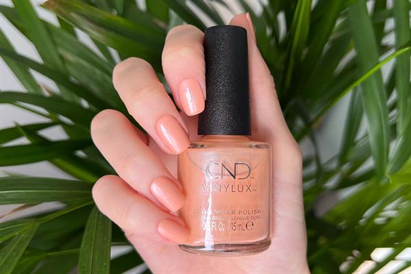 SMALTO SEMIPERMANENTE SHELLAC APRIBOT